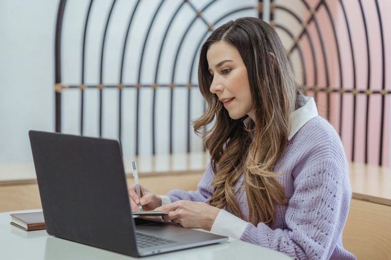 Viết blog và affiliate ở Nhật: cách bắt đầu và luật cần biết