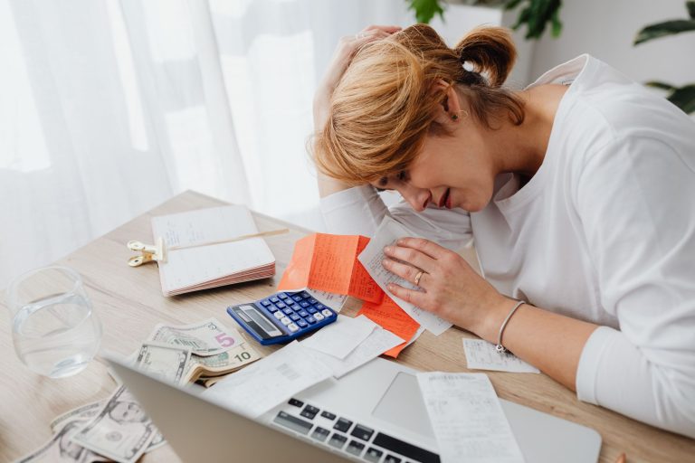 確定申告 cho thu nhập phụ: gộp nguồn, tính chi phí, nộp e-Tax